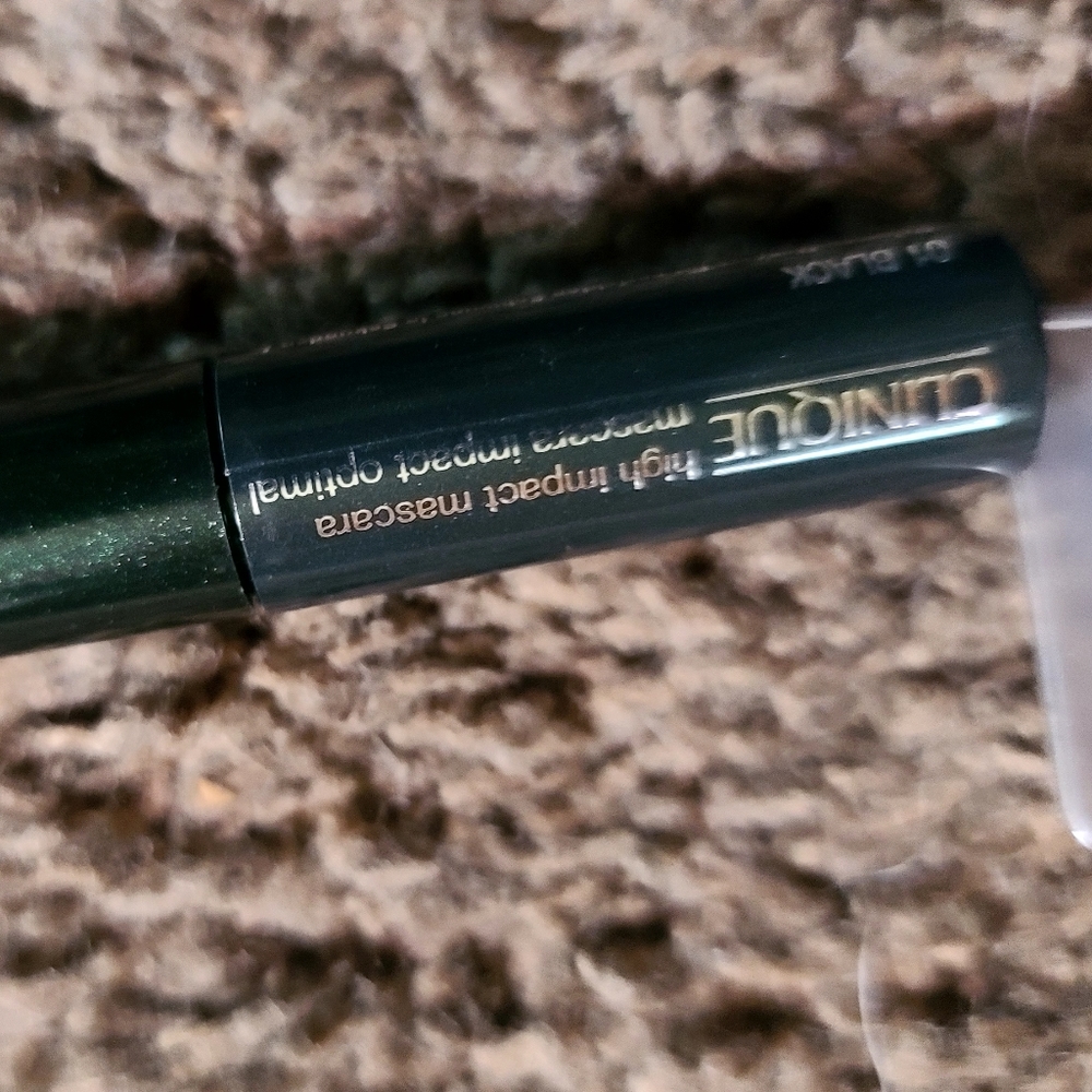 HOST PICK 🎉Clinique Anastasia Avon eye bundle Mascara &Pomade w/brush &bag NEW - Picture 3 of 10